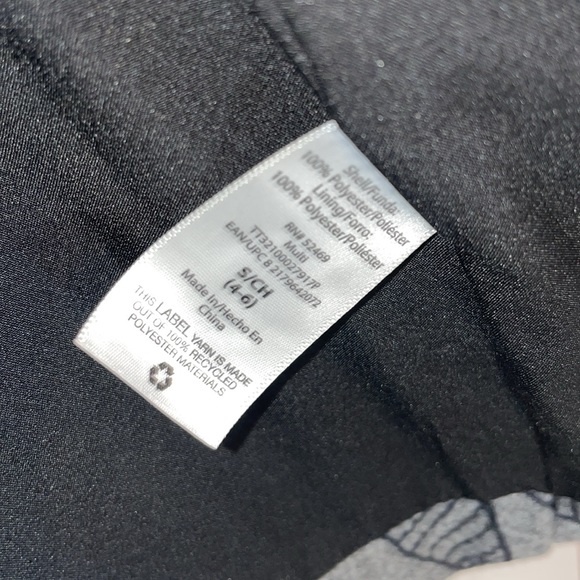 Women Gray Floral Faux Wool Coat - Picture 10 of 11